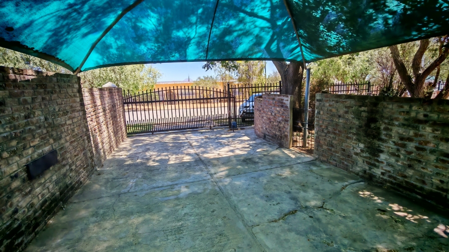 4 Bedroom Property for Sale in Cradock Eastern Cape